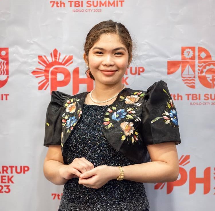 Julliane Pearl M. Camarista